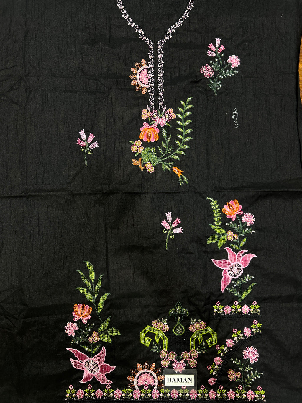 Farida Hassan rawsilk article